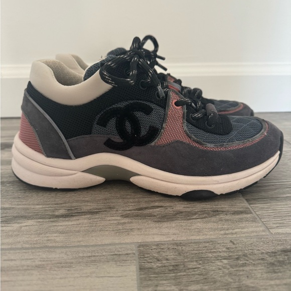 Authentic Chanel Sneakers size 37.5 - Picture 1 of 9